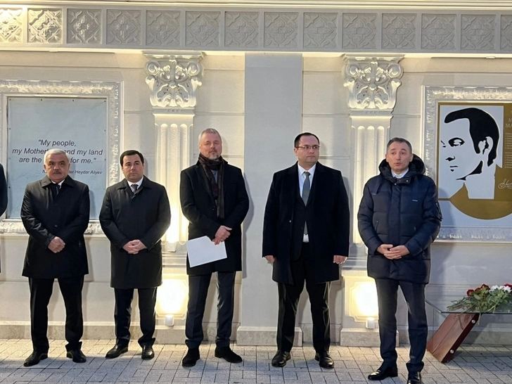 В Молдове состоялось открытие барельефа Муслима Магомаева - ФОТО