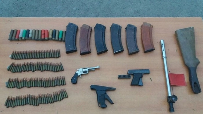 В Ханкенди обнаружены огнестрельное оружие и боеприпасы