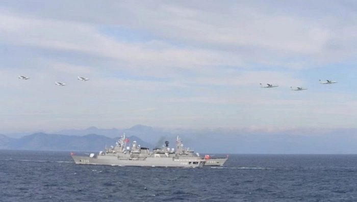 Коммандос ВМС Азербайджана отработали маневры на учениях в Турции - ВИДЕО