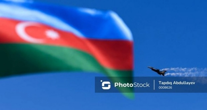 Сегодня День Военно-воздушных сил Азербайджана
