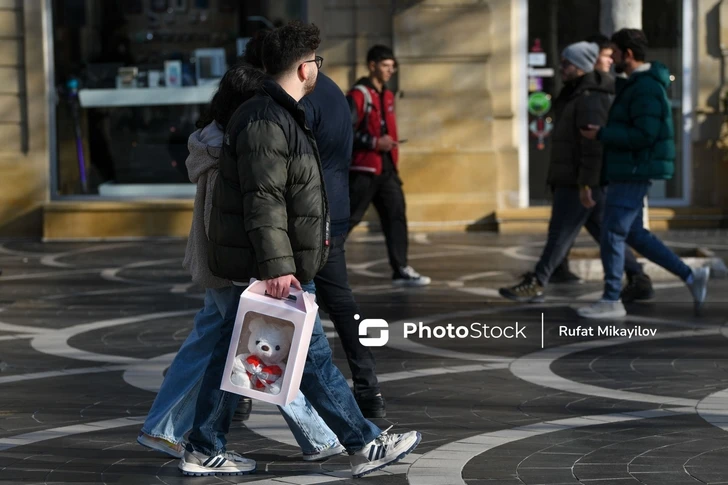 Media.az - Новости Азербайджана - День Влюбленных в Баку – ФОТОРЕПОРТАЖ