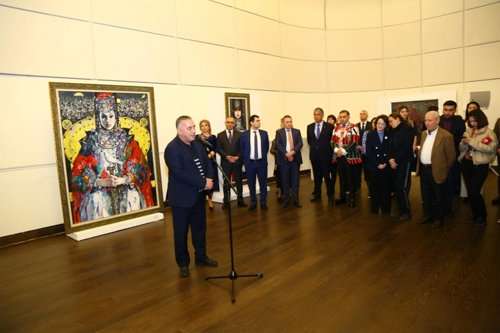 В Центре Гейдара Алиева состоялось открытие международной выставки ТОМРИС - ФОТО