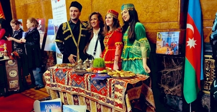 Азербайджанские традиции празднования Новруза продемонстрировали в Германии - ВИДЕО