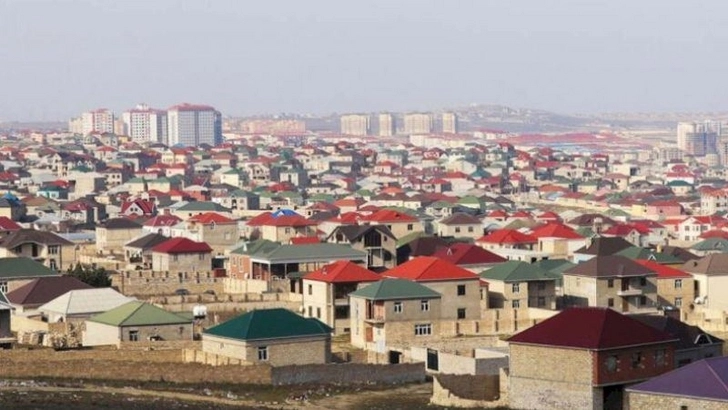Будут ли зарегистрированы не имеющие необходимой документации дома в Азербайджане? Депутат внес ясность