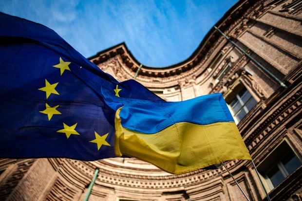 ЕК переведет Украине второй транш бюджетной помощи