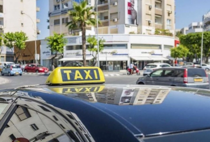 В Марокко таксист избил женщину, заплатившую за поездку меньше положенного - ВИДЕО