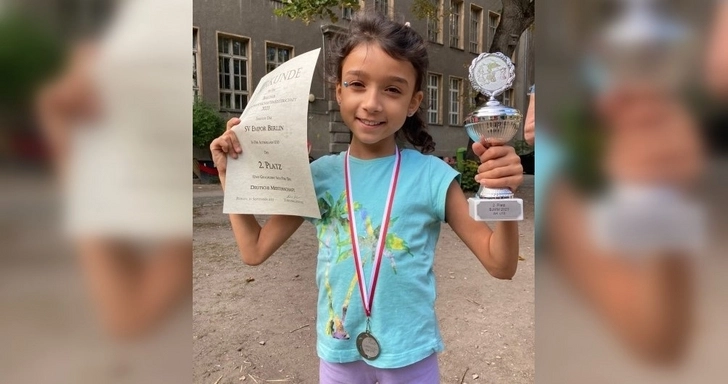 Юная шахматистка Сона за короткое время успела добиться замечательных результатов - ФОТО