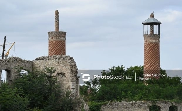 Азербайджан восстанавливает разрушенные во время оккупации религиозные памятники - ВИДЕО