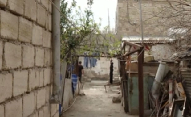 Узкие переулки бакинского поселка - ВИДЕО