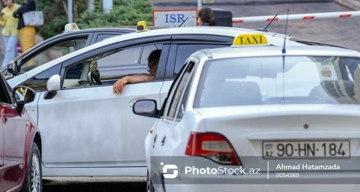 Службы заказа такси рассылают оповещение: будут ли автомобили 2000-2008 гг. выпуска допущены к деятельности?