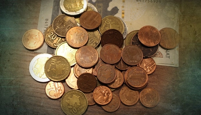 Нужны ли нам монеты номиналом 1, 3 и 5 гяпиков? - ВИДЕО