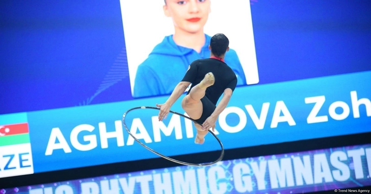 В Баку стартовал первый день соревнований Кубка мира по художественной гимнастике - ФОТО