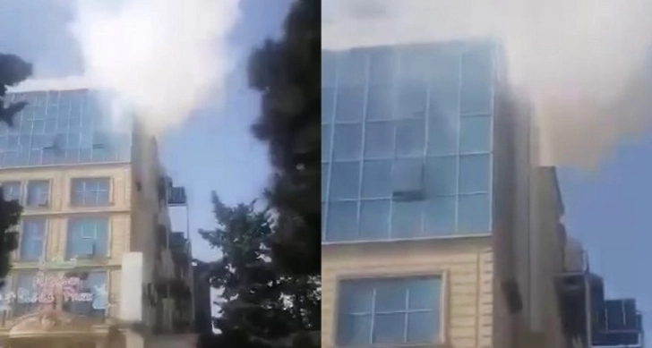В Баку произошел пожар в развлекательном центре - ВИДЕО