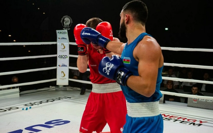 Три азербайджанских боксера вышли в 1/4 финала ЧЕ