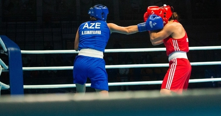 Азербайджанская боксерша одолела армянскую соперницу и вышла в четвертьфинал ЕВРО