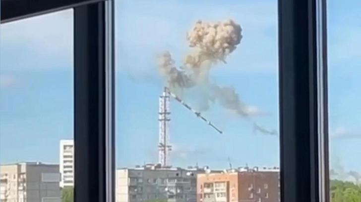 Российские военные ударили по телевышке в Харькове - ВИДЕО