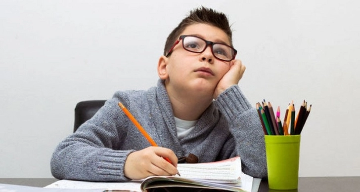 Сколько времени должно занимать выполнение домашнего задания у школьников? - ВИДЕО