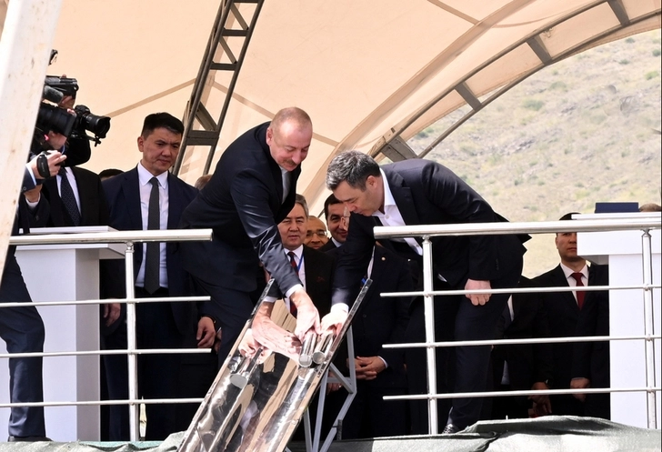 Президенты Азербайджана и Кыргызстана заложили фундамент полной средней школы села Хыдырлы в Агдаме