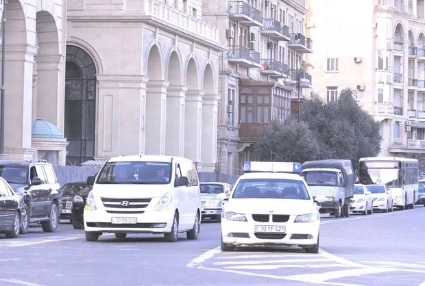 Каждая вторая семья в Азербайджане имеет автомобиль