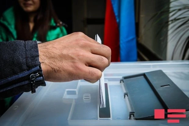 В ряде стран началось голосование в связи с выборами в Азербайджане