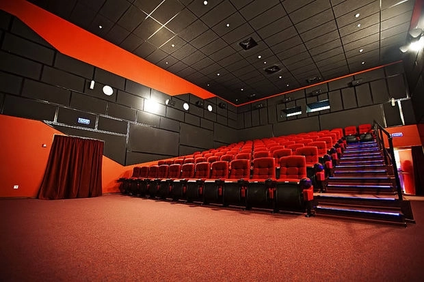 Российские кинотеатры перенесут на первые этажи торговых центров