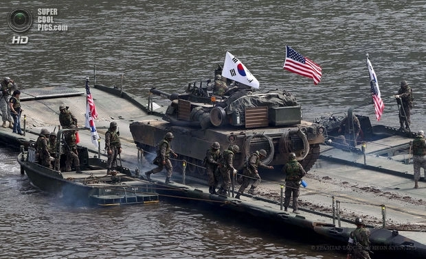США и Южная Корея приступают к военным учениям
