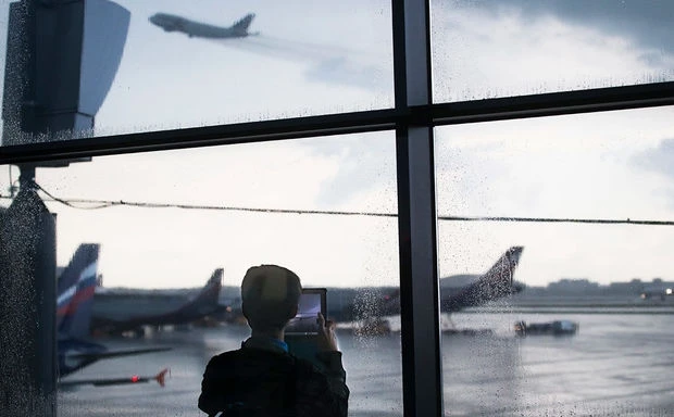 В Лондонском аэропорту обыскали российский самолет