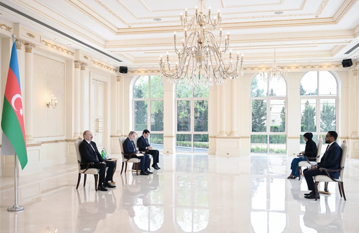 Президент Ильхам Алиев принял новоназначенного посла Сомали в Азербайджане