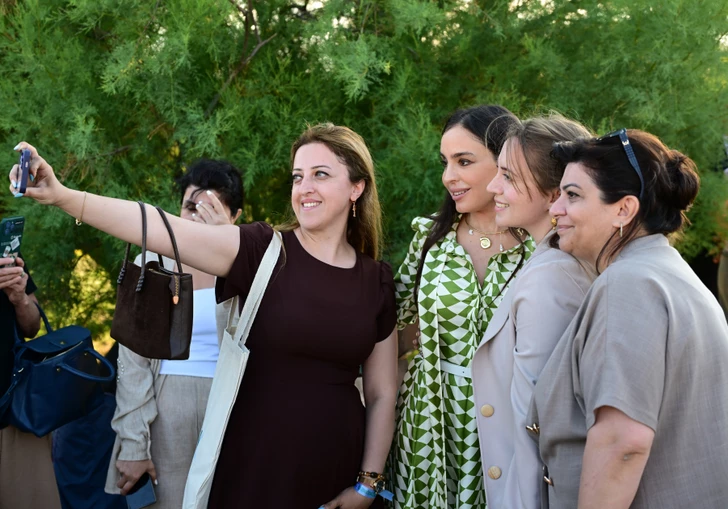 Media.az - Новости Азербайджана - Лейла Алиева и Алёна Алиева приняли участие в Фестивале благотворительности для учителей