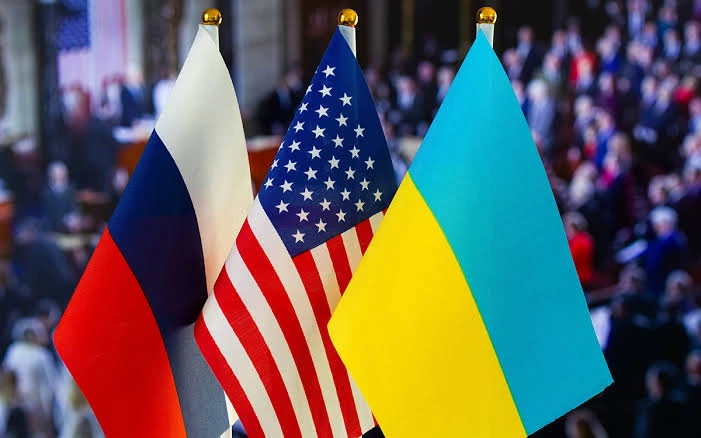 Песков раскрыл детали обсуждения трехсторонней встречи России, США и Украины