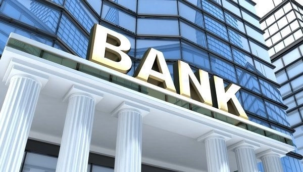 Эксперт: В Азербайджане около 4 банков на грани закрытия