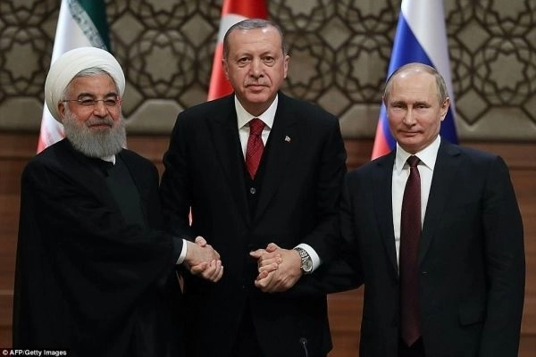 В Тегеране прошел третий саммит президентов России, Ирана и Турции