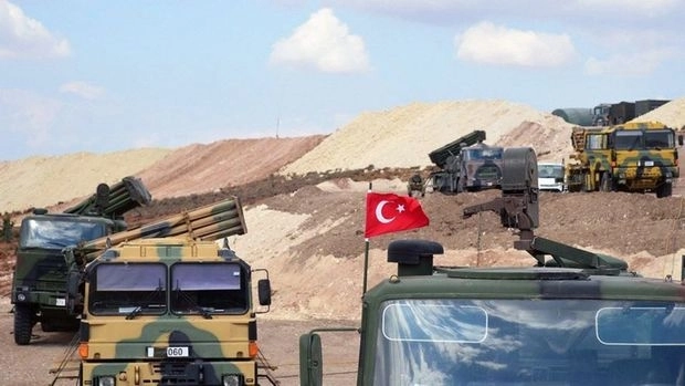 Турция перебросила войска в Идлиб