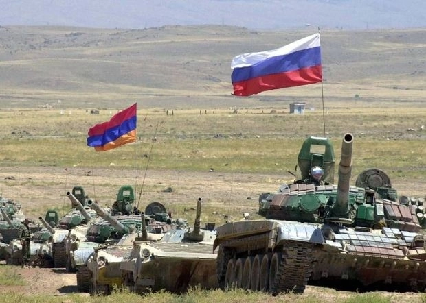 Военный эксперт: Армения может потребовать вывода российских войск