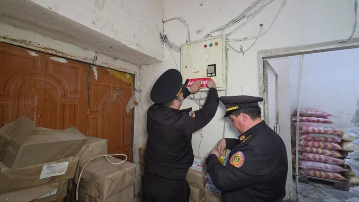 Media.az - Новости Азербайджана - В Баку закрыли оптовый продуктовый магазин из-за нарушений пожарной безопасности
