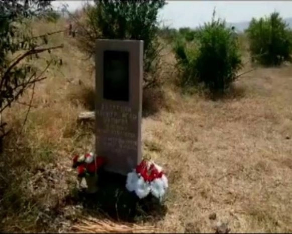 Армяне разрушили могилу Национального героя за 10 тысяч евро – ВИДЕО