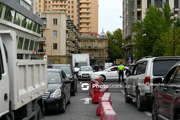 15 Сентября - День пробок в Баку