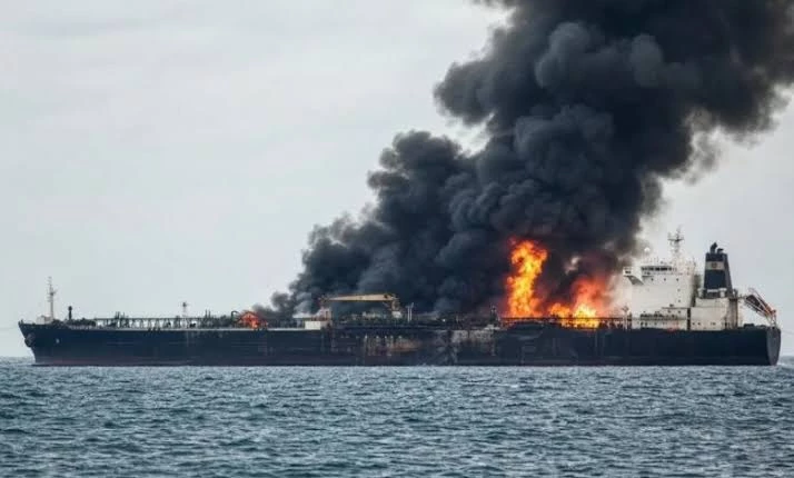UKMTO зафиксировал новую атаку на торговое судно в Ормузском проливе