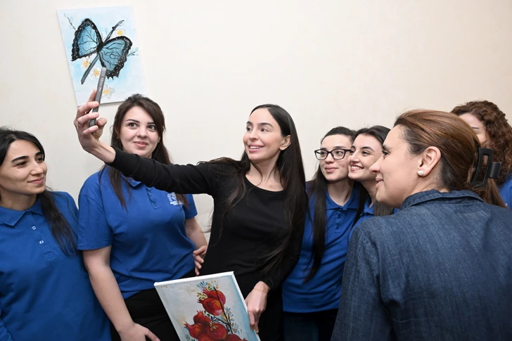 Media.az - Новости Азербайджана - Лейла Алиева и Алена Алиева ознакомились с Гянджинским центром аутизма