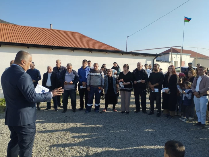 Media.az - Новости Азербайджана - 21 семья вынужденных переселенцев получила ключи от домов в Гырмызы Базар Ходжавендского района
