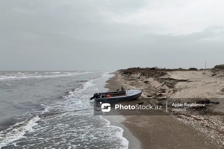Суда в Каспийском море предупредили о штормовой погоде