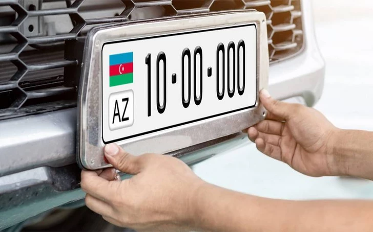 Ливни в Баку смыли госномера с автомобилей: как получить новые регистрационные знаки