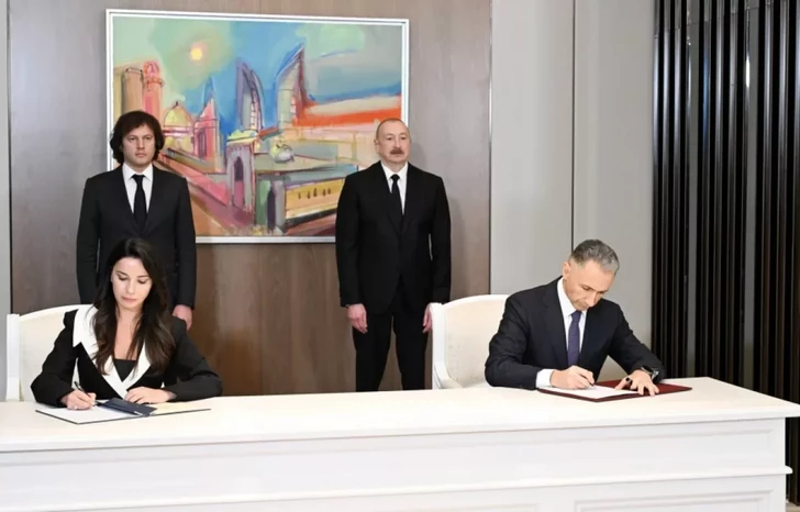 АЖД: Баку–Тбилиси–Карс станет одной из ключевых артерий Среднего коридора