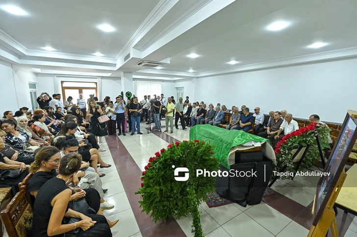 Media.az - Новости Азербайджана - В Баку проходит церемония прощания с народным артистом Тофигом Бакихановым
