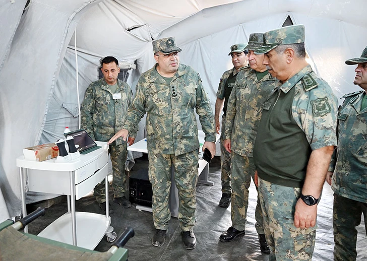 Media.az - Новости Азербайджана - Руководство Минобороны понаблюдало за ходом тренировок в рамках учений «Сила единства - 2026»