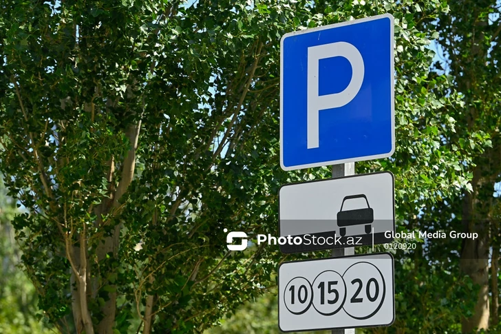 Жалоба на работу AzParking: водитель в Баку заявил о техническом сбое и выписанном штрафе