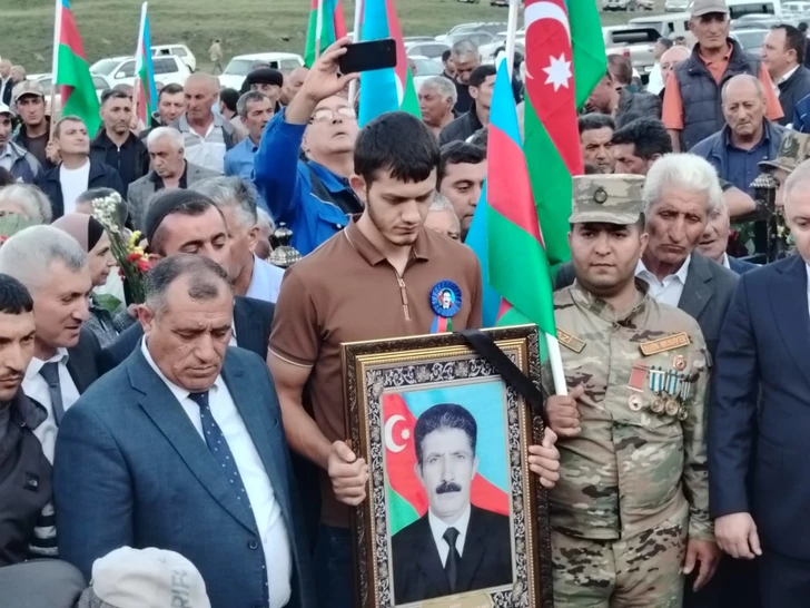 Останки пропавшего без вести в ходе первой Карабахской войны Бахадура Кямалова преданы земле