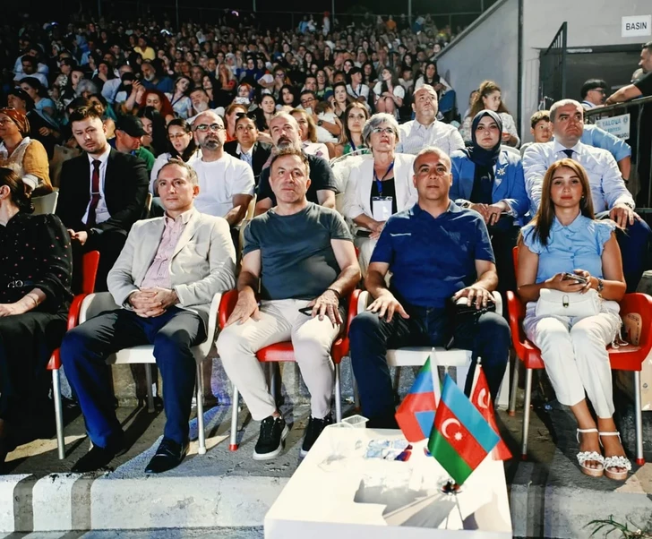 Media.az - Новости Азербайджана - Ансамбль «Сувар» представил Азербайджан на Международном Кавказском фестивале в Турции