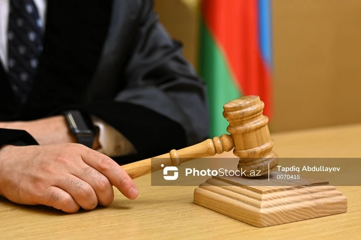 В Азербайджане обвиняемого во взяточничестве комбата арестовали в зале суда