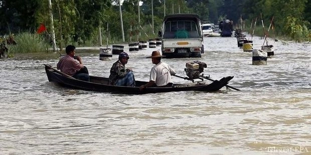 Наводнение во Вьетнаме привело к гибели 10 человек